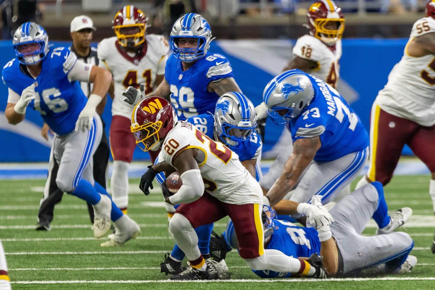 NFL preseason live scores, updates: Latest on Lions-Commanders, Browns-Bills delayed; more on today's games
