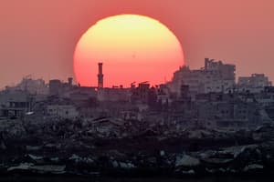Board of Peace envoy meets with Netanyahu on Gaza disarmament deal and urges a halt to strikes
