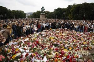 Norway, in mourning, enters new era under King Haakon VIII