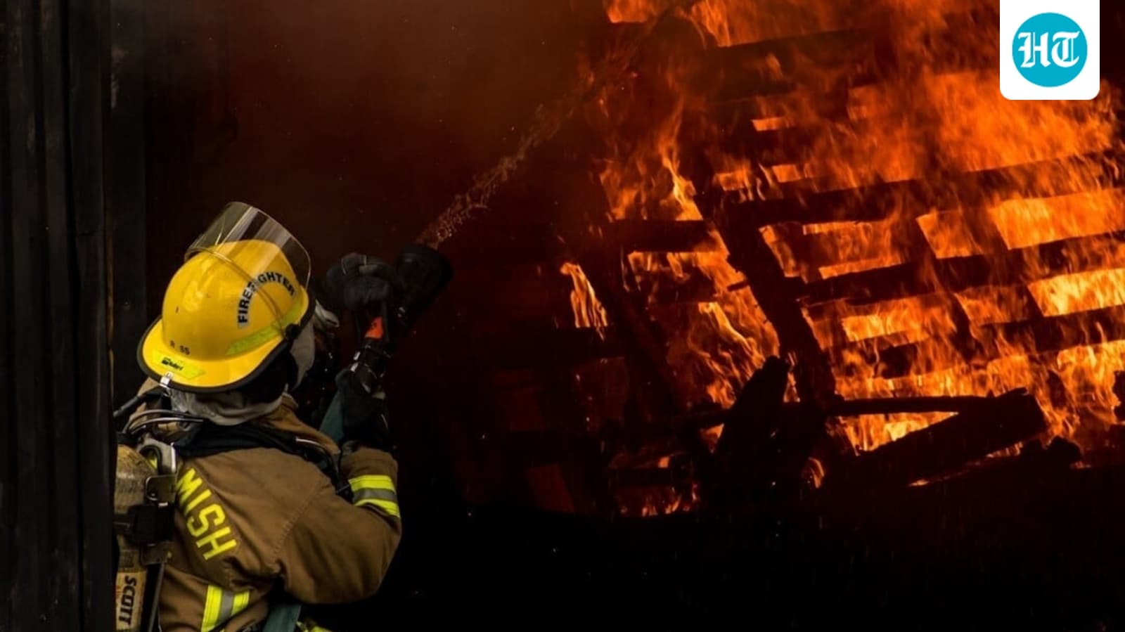 San Diego fire update: Videos emerge as smoke seen across El Cajon, La Mesa, Santee, East Valley and Lakeside