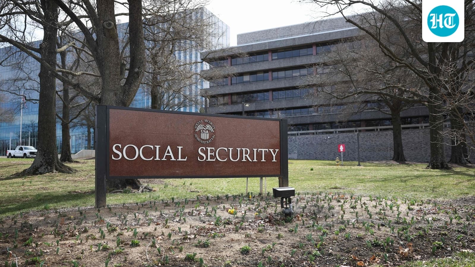 2027 Social Security COLA forecast: How much could your monthly check increase next year?