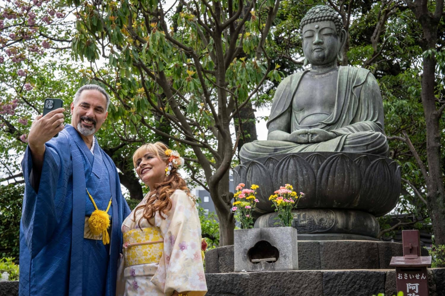 Moving to Japan a fantasy for many Americans