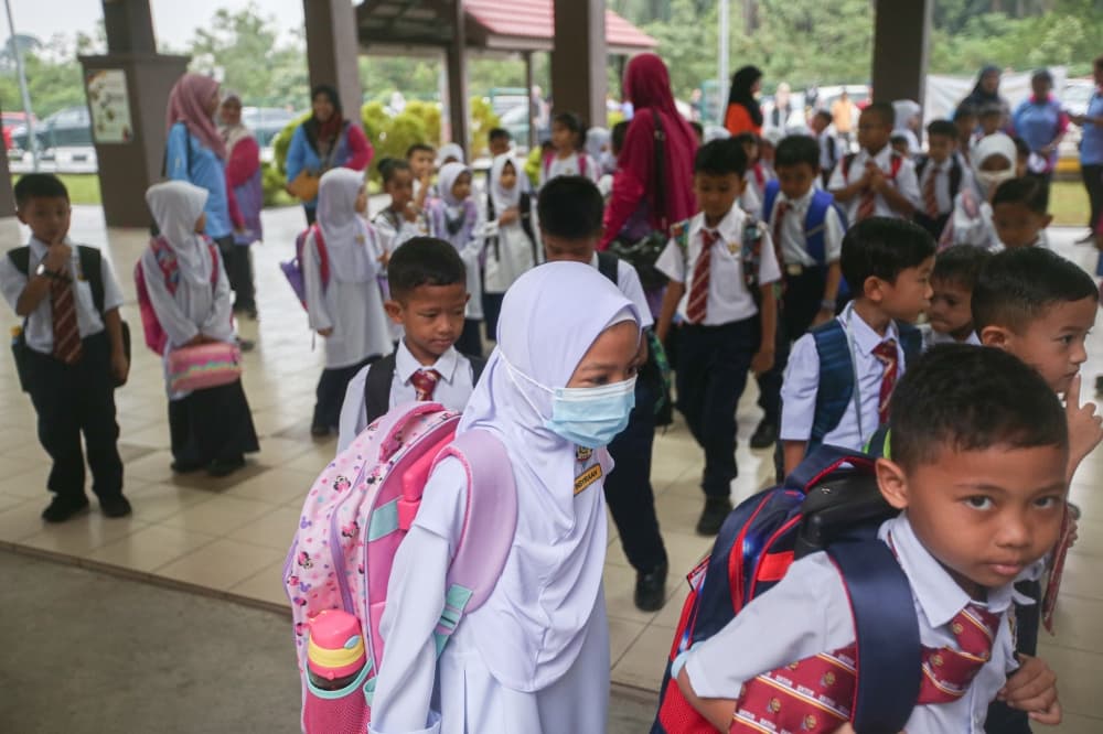 Sarawak implements Education Ministry’s Child Protection Policy, parents among those required to sign compliance pledge