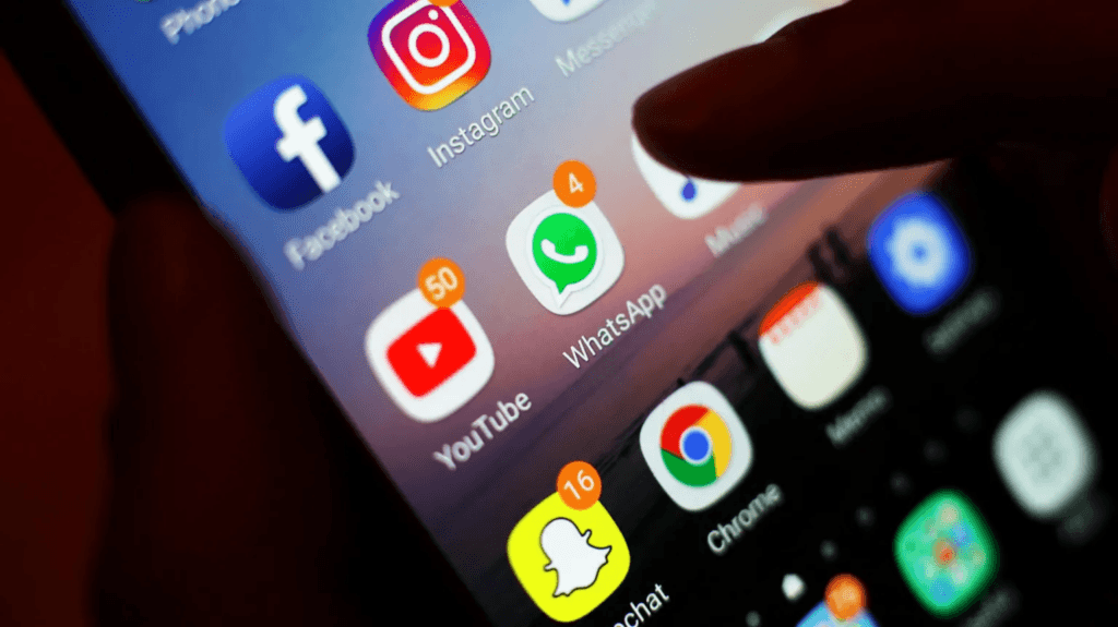 Meta says it has taken down 756,000 Australian teen accounts as ban enforcement looms