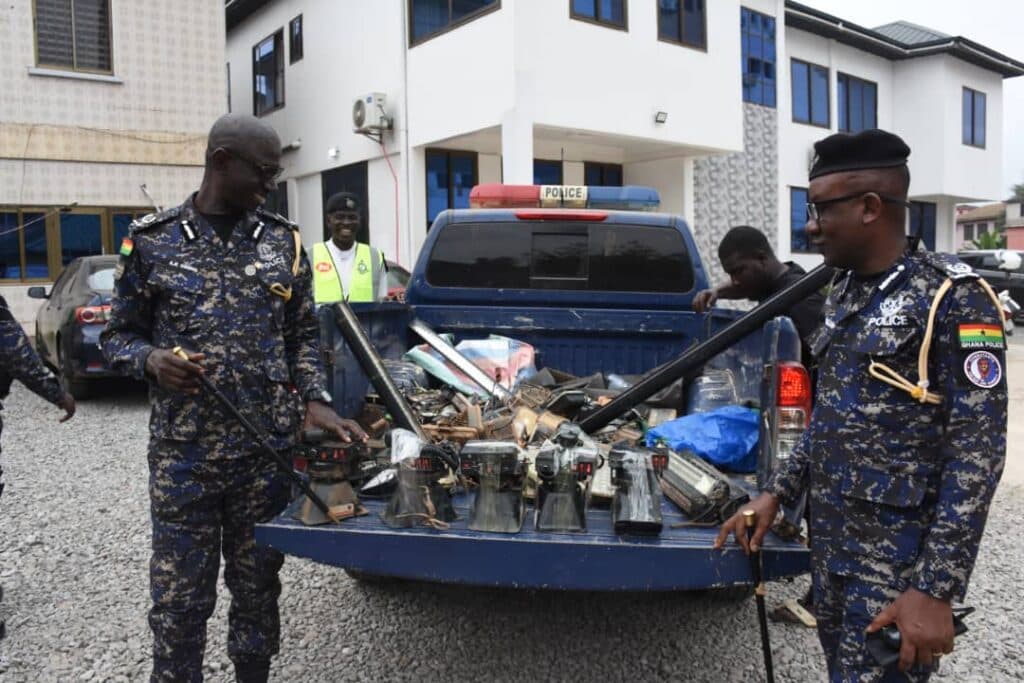 Police seize unauthorised sirens, strobe lights from 789 vehicles in Western, Central regions
