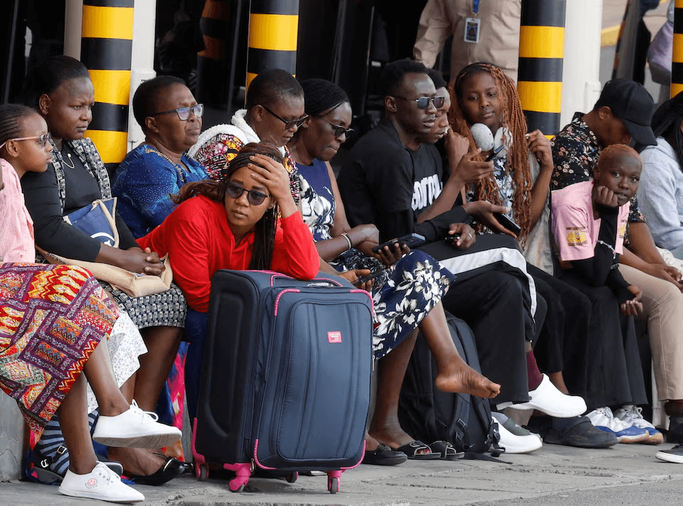Kenya airport staff strike delays thousands of passengers