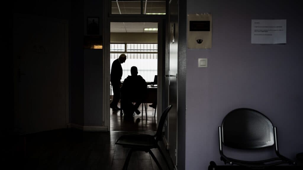 STAT+: As Trump administration pushes court-ordered mental health care, a new report raises questions