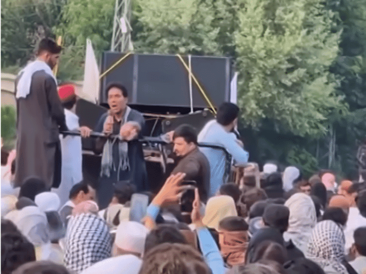 Pakistan blocks Al Jazeera over Kashmir protest coverage