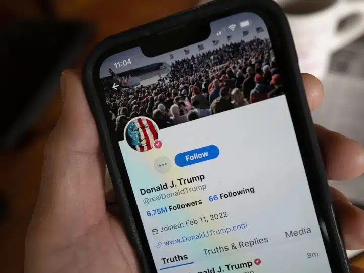 “Outrageous abuse” of office: Truth Social sells access to “market-moving” posts for $100k a month